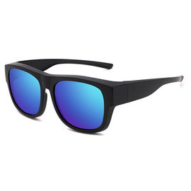 Occhiali da sole polarizzati di stile di vita con gli occhiali da sole UV della struttura del policarbonato di protezione di 100% fornitore